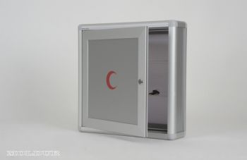 Metal ecza dolab kare